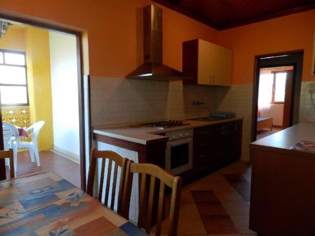 Apartment Sanja Near The Sea, Spacious And Green :) Pula Exteriör bild