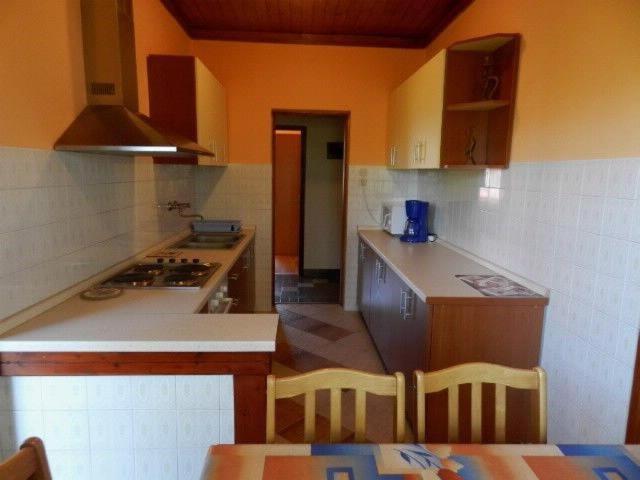 Apartment Sanja Near The Sea, Spacious And Green :) Pula Exteriör bild